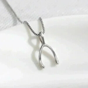 NEW 925 Sterling Silver Necklace